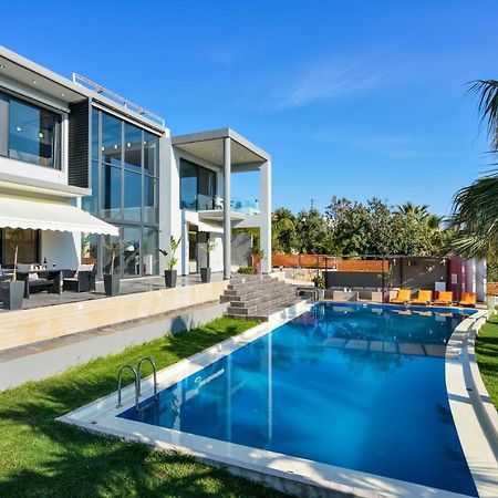 Adorno Luxury Villas Chorafakia Exterior foto