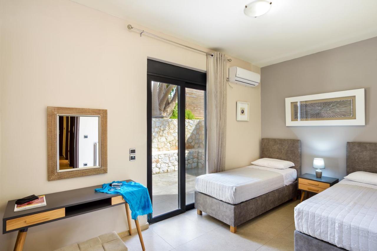 Adorno Luxury Villas Chorafakia Exterior foto