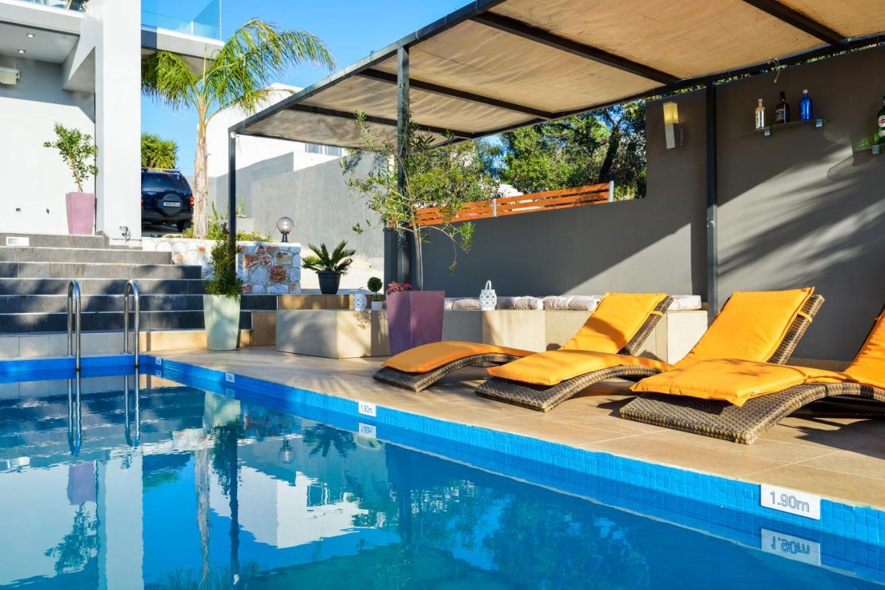 Adorno Luxury Villas Chorafakia Exterior foto