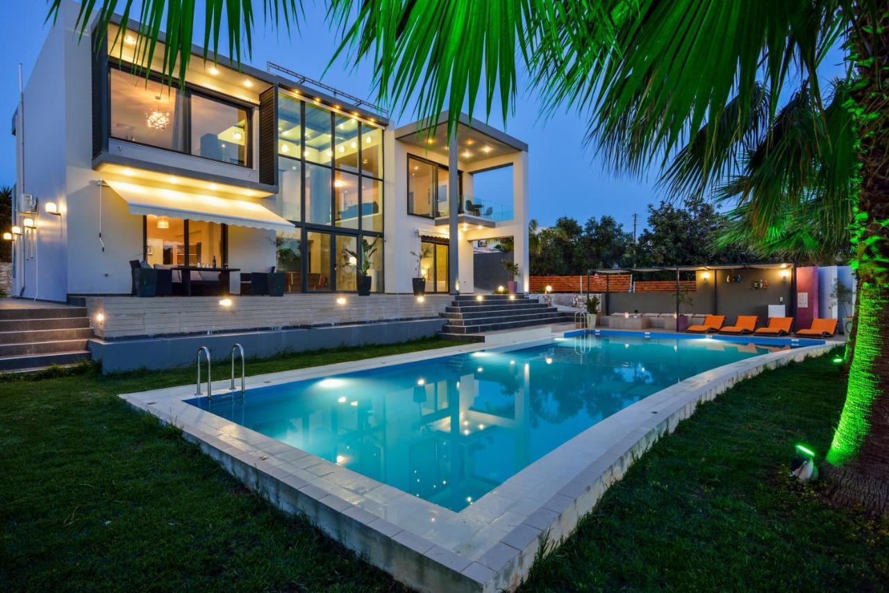 Adorno Luxury Villas Chorafakia Exterior foto